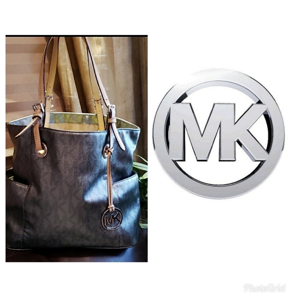 Michael Kors Monogram Jet Set Tote Purse